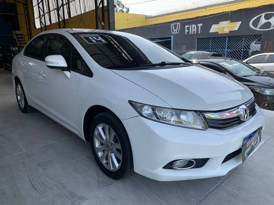 HONDA CIVIC 2.0 LXR 16V FLEX 4P AUTOMÁTICO HONDA CIVIC 2.0 LXR 16V FLEX 4P AUTOMÁTICO